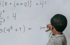 高考志愿填报，如何应对家庭意见与个人兴趣冲突？